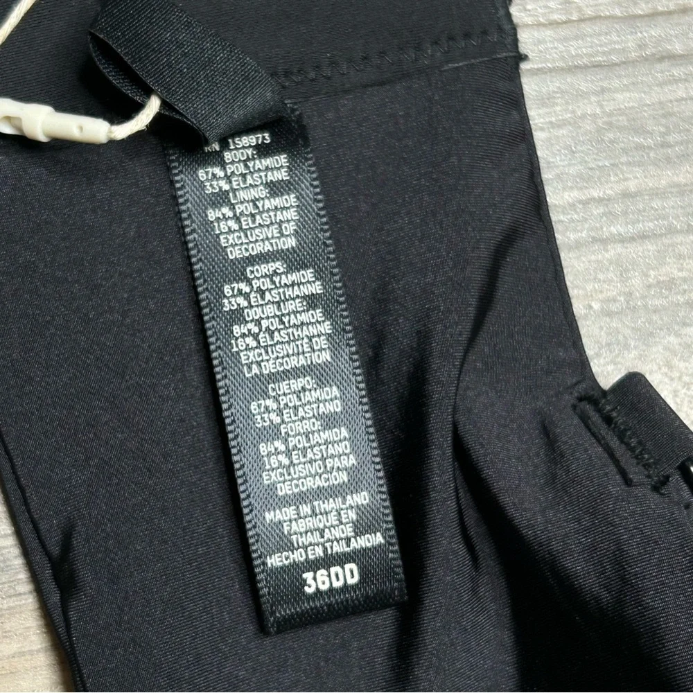 NWT SKIMS No Show Molded Unlined Balconette - Picture 10 of 11